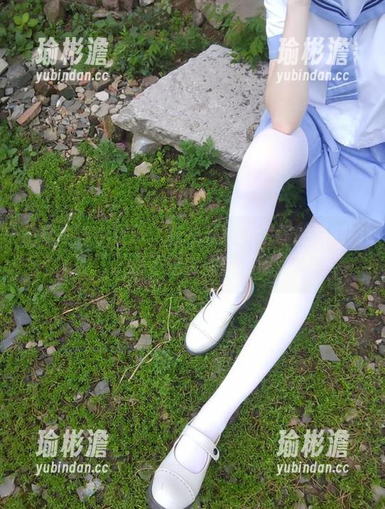 观看内容小提示：赶快下载西尔酱的“刻晴腿”，说不定会有意外收获！