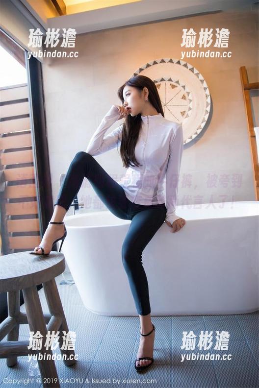 语画界 - 高清版程程程的牛仔裤，被夸到不好意思，她都快要变成时尚代言人了！