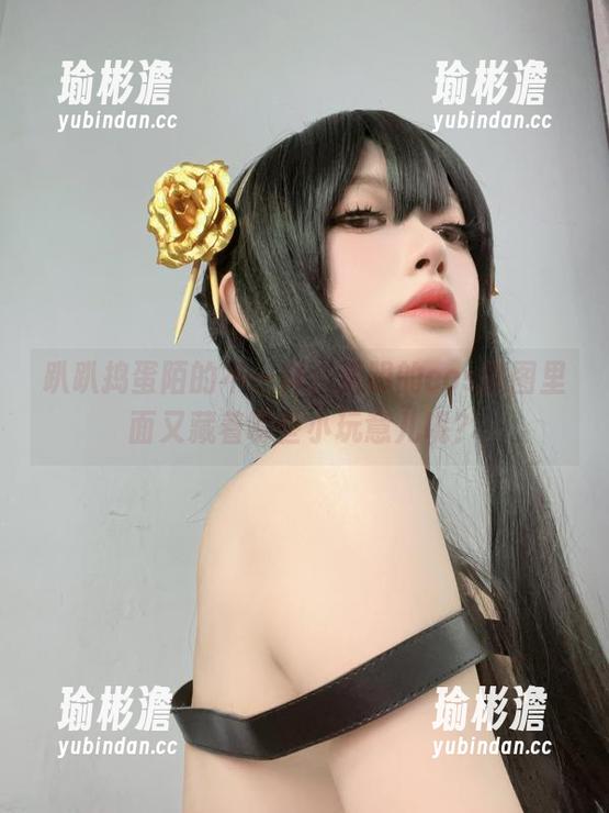 趴趴捣蛋陌的不一样，透明的cos原图里面又藏着哪些小玩意儿呢？