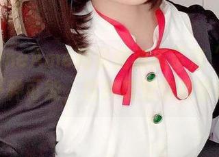 雨波HaneAme用私房图集示范“制服”的另一种可能，这种感觉你敢尝试吗？