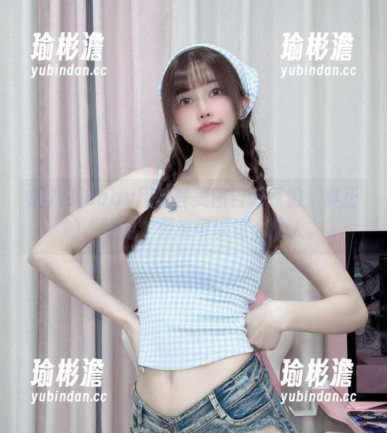 鹿八岁baby用这些美图告诉我们，真正的“姐姐”原来可以这么撩人。