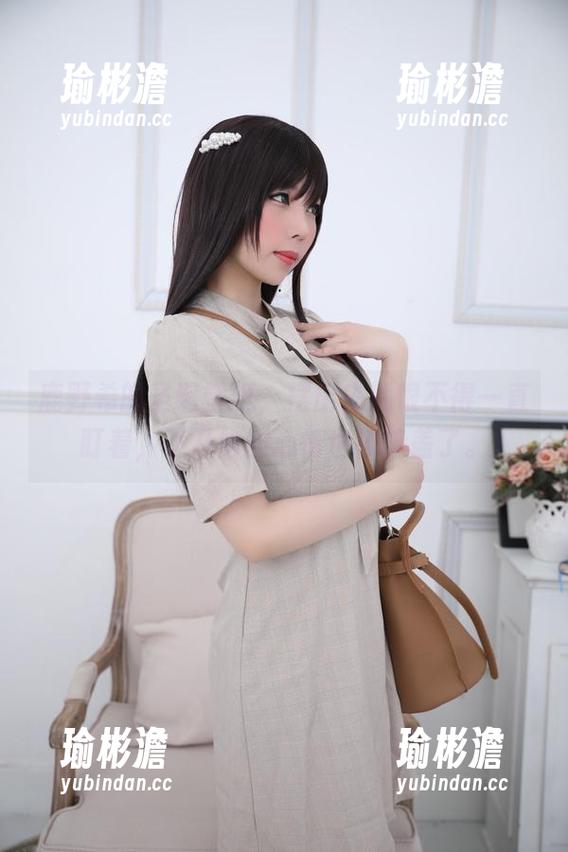 鹿野希 鹿野希的圣诞壁纸,摆出来就恨不得一直盯着,不及格的心情也被掩盖了。